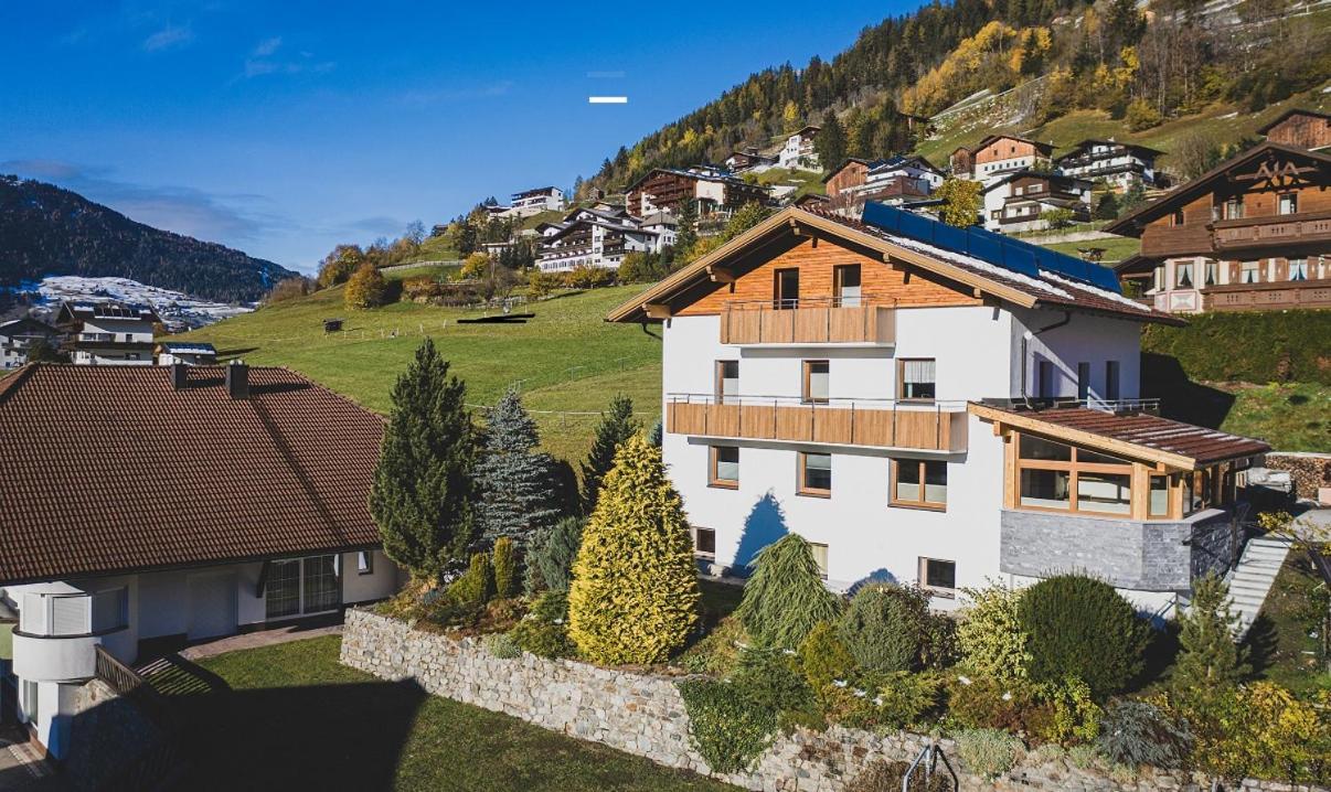 Appartement Pitztal-Hochzeiger Inclusive Pitztal-Sommer Card Йерценс Экстерьер фото